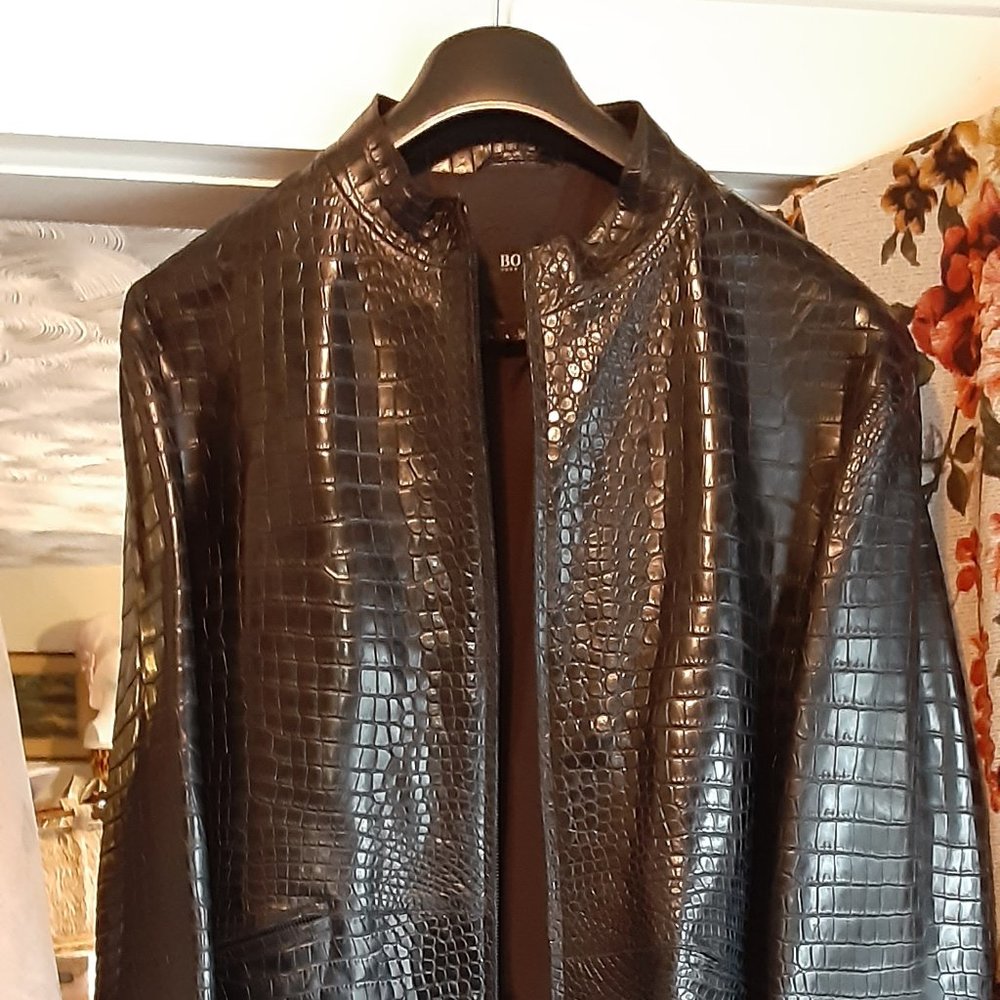 HUGO BOSS COUTURE CROC EMBOSSED LEATHER BOMBER JACKET 42 R - Picture 1 of 6